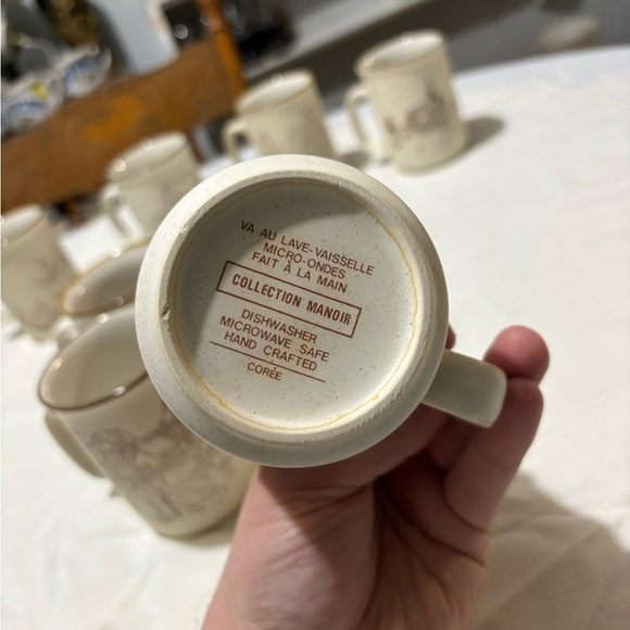 Vintage Charming Cream Ceramic Mug with Wharf Sketch - Picture 6 of 8